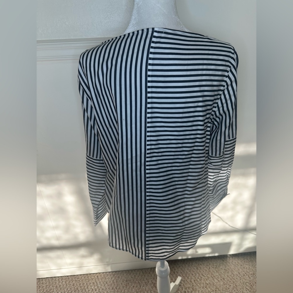 Chicos Size 1 No Iron Pullover Mixed Multi Stripe size S - Picture 7 of 12